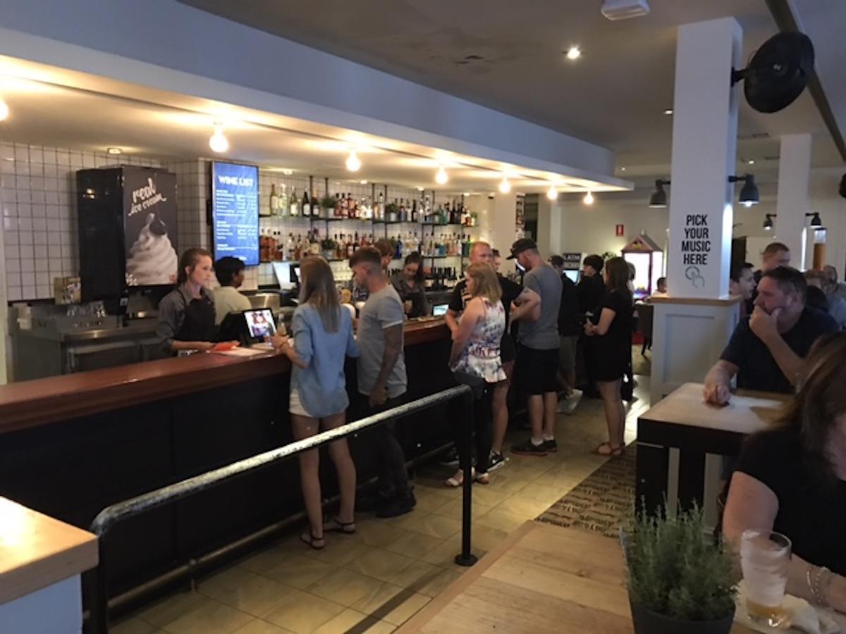 Panania Hotel Sydney Екстериор снимка