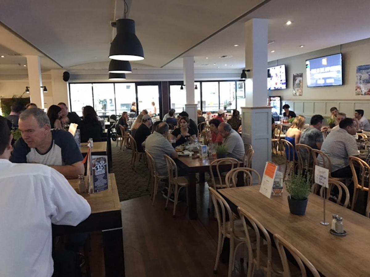 Panania Hotel Sydney Екстериор снимка