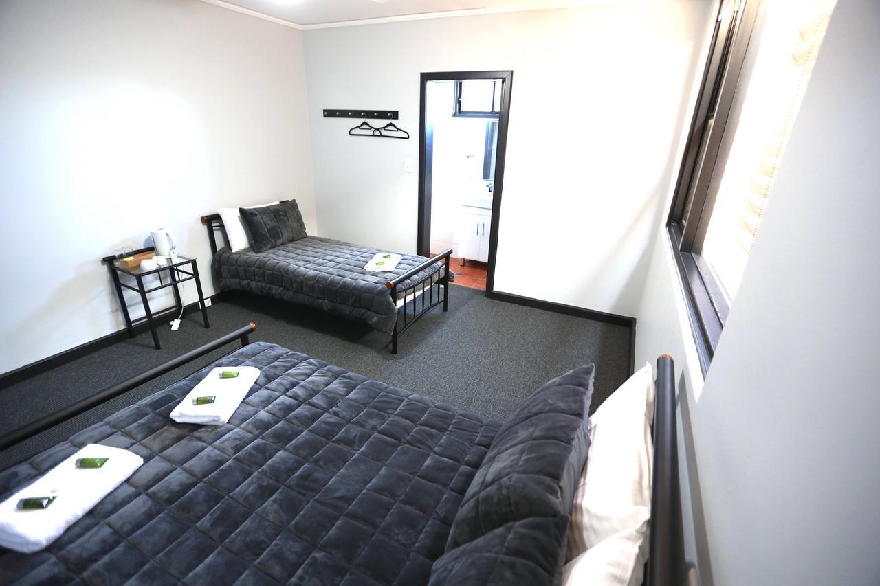 Panania Hotel Sydney Екстериор снимка
