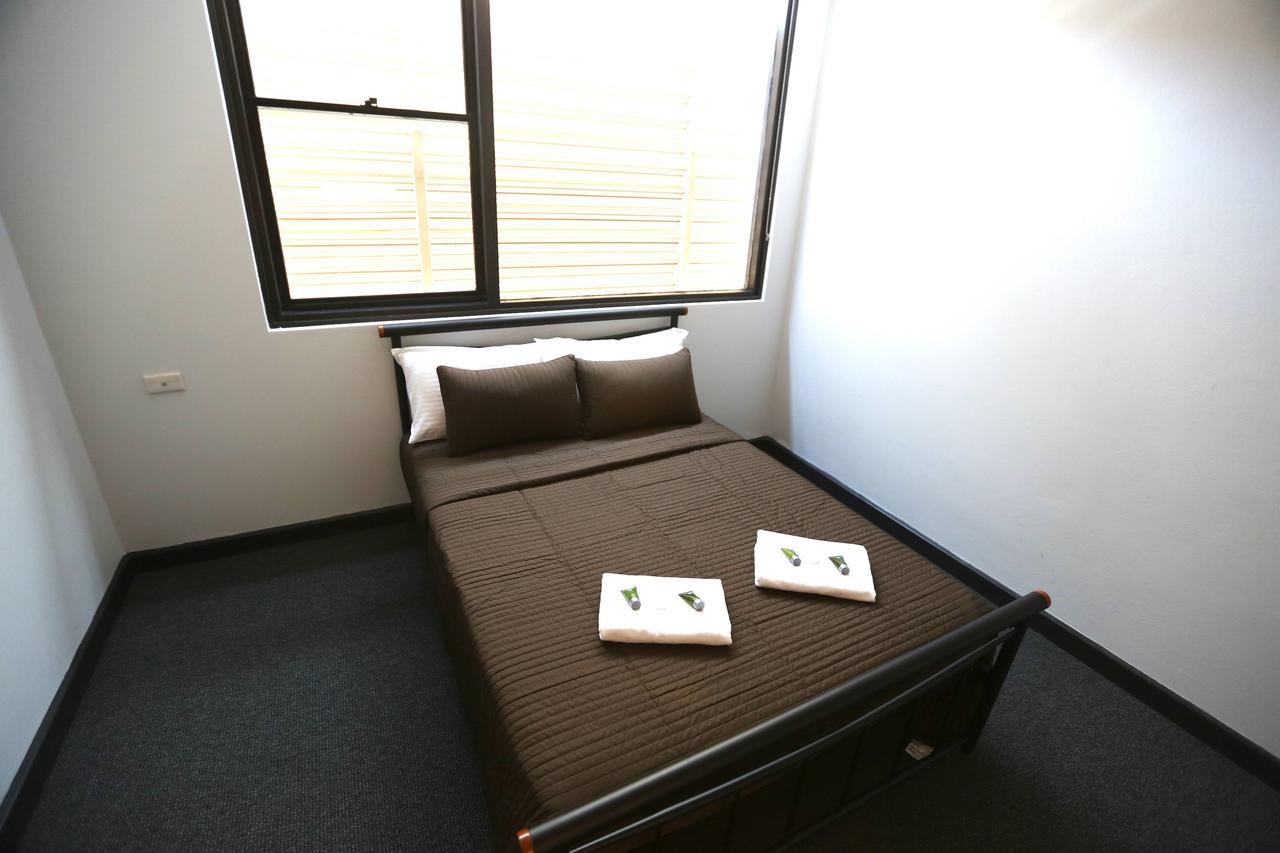 Panania Hotel Sydney Екстериор снимка